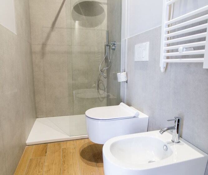 پانسیون Il Pumo   Apulian Rooms Bari Piazza Moro