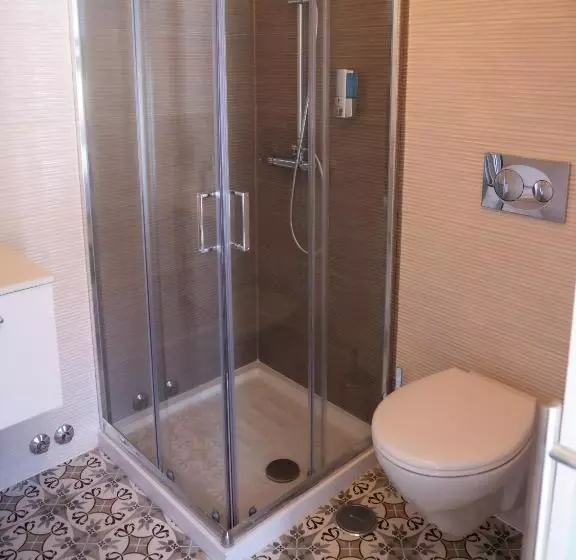 ユースホステル Guest House Stories