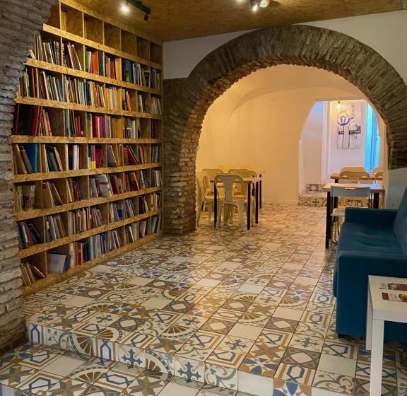 旅馆 Guest House Stories