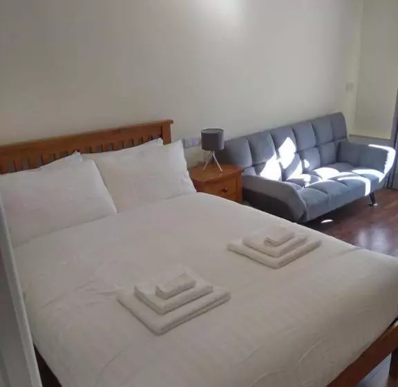 Aamiaismajoitus (B&B) Brackloon Lodge Brackluin