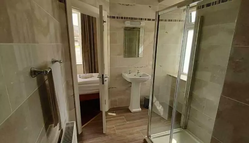 Aamiaismajoitus (B&B) Brackloon Lodge Brackluin