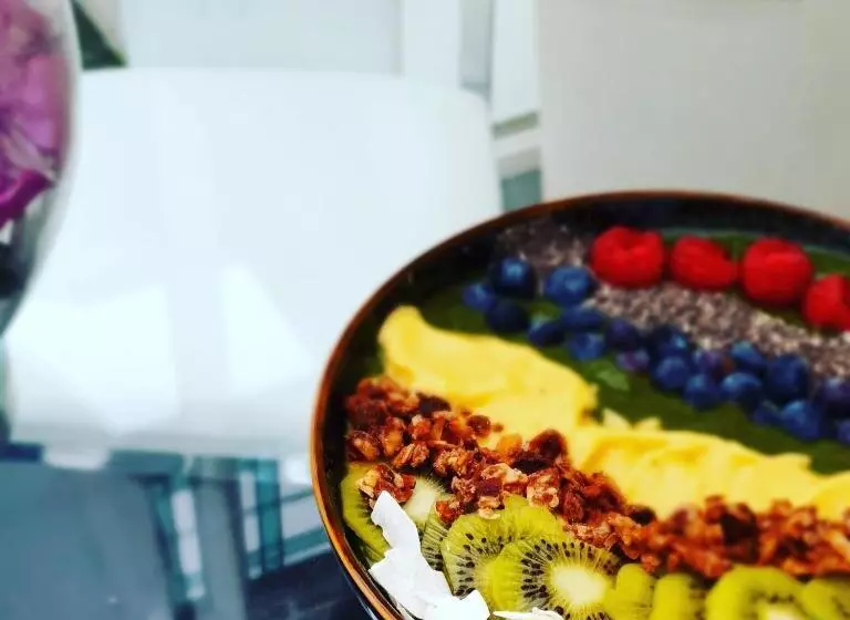 Aamiaismajoitus (B&B) The Orange Fox Lux Room And Hot Tub At The Grumpy Schnauzer Guest House