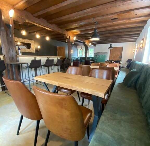 בית מלון כפרי Boutique Taverne Zum Kreuz