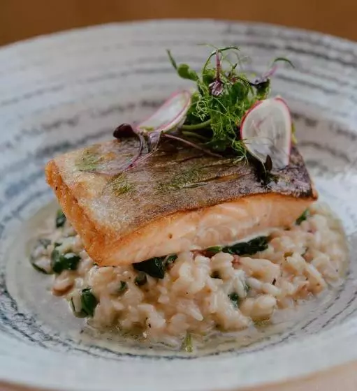 Grand View Hotel & Suites Copou