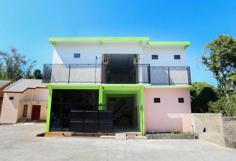 Otel Spot On 3993 Zidney 2 Syariah