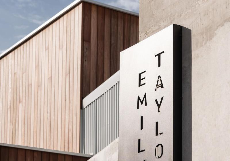 Warders Hotel Fremantle Markets