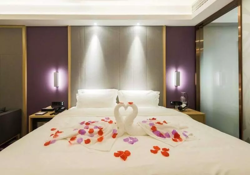 Lavande Hotel Wuxi Taihu Avenue