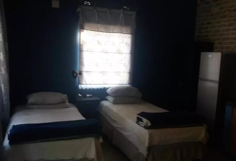 ペンション Abuelita Guesthouse  Room 2