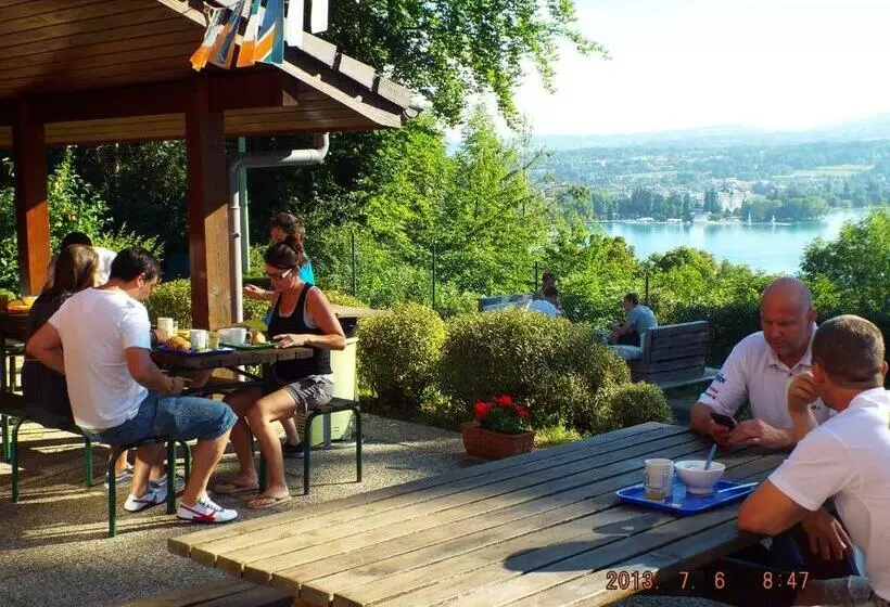 Auberge De Jeunesse Hi Annecy