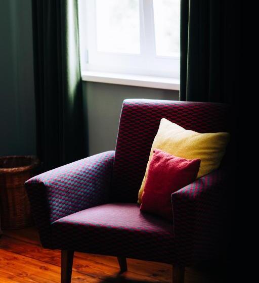 ユースホステル Molo Rouge