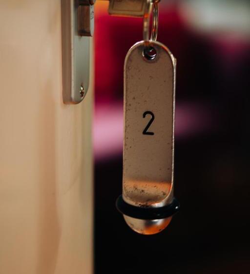 ユースホステル Molo Rouge