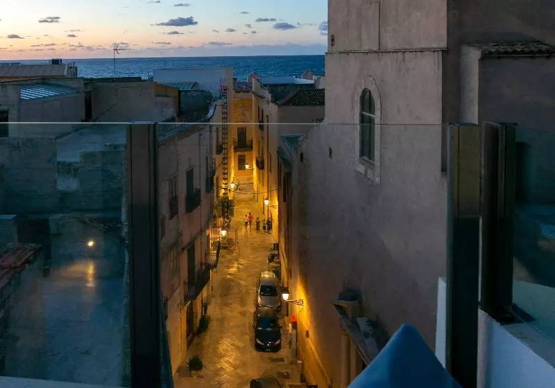 Azzoli Trapani  Apartments&skypool  Adults Only