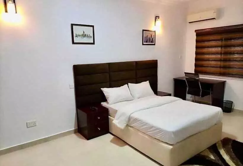 تختخواب و صبحانه Esenyo Luxury Apartments