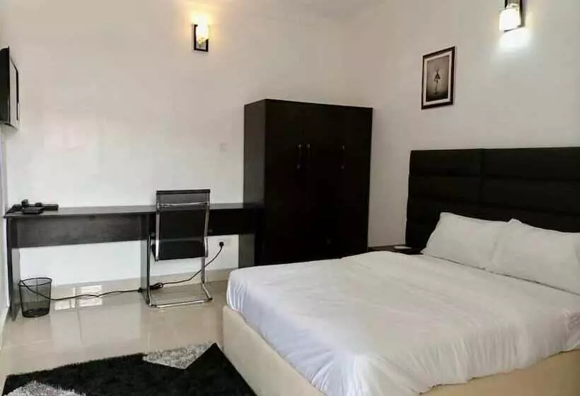 تختخواب و صبحانه Esenyo Luxury Apartments