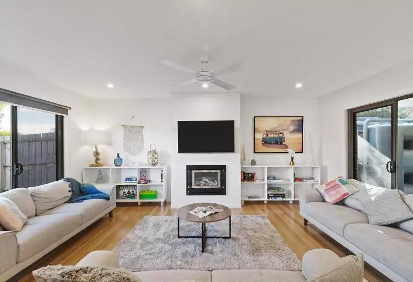 Aamiaismajoitus (B&B) Torquay Relax And Unwind Beach 300m Table Tennis