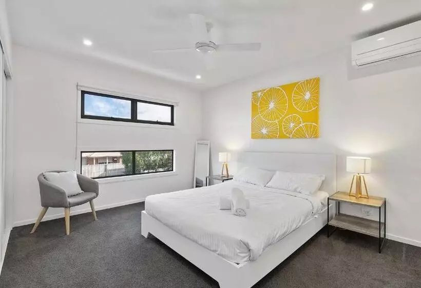 Aamiaismajoitus (B&B) Torquay Relax And Unwind Beach 300m Table Tennis