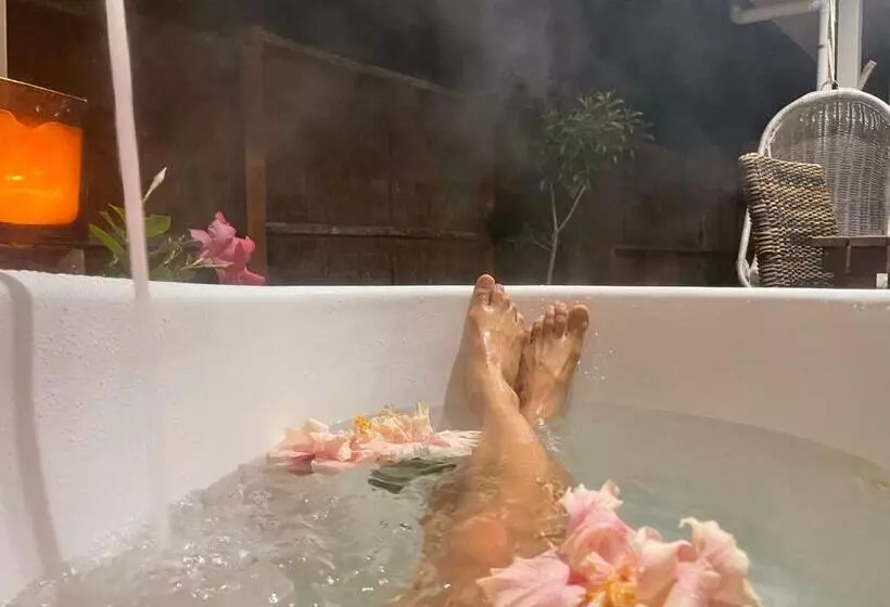 Grape Juice Retreat Rustic Romantic Gateway 5mins To Beaches & Town