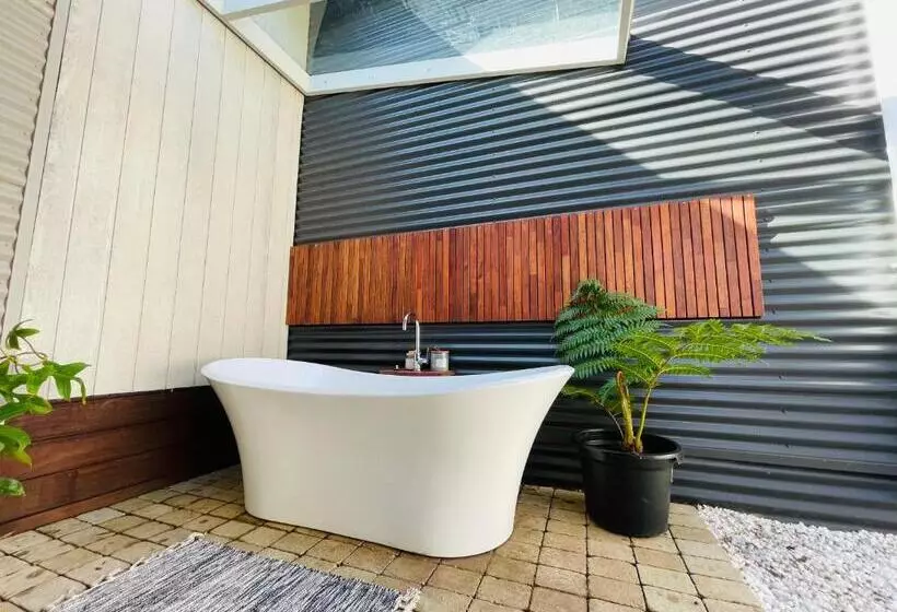 Grape Juice Retreat Rustic Romantic Gateway 5mins To Beaches & Town