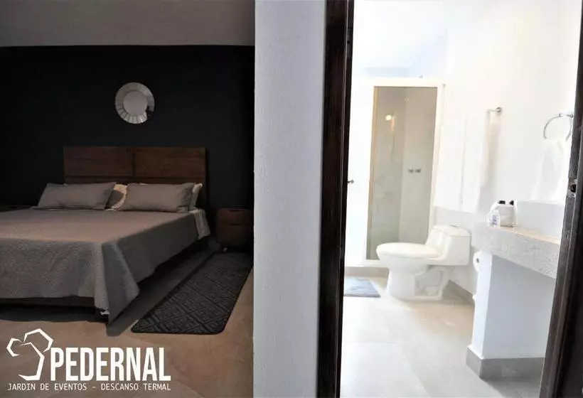 هتل Pedernal