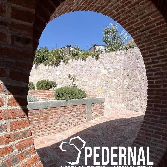 هتل Pedernal