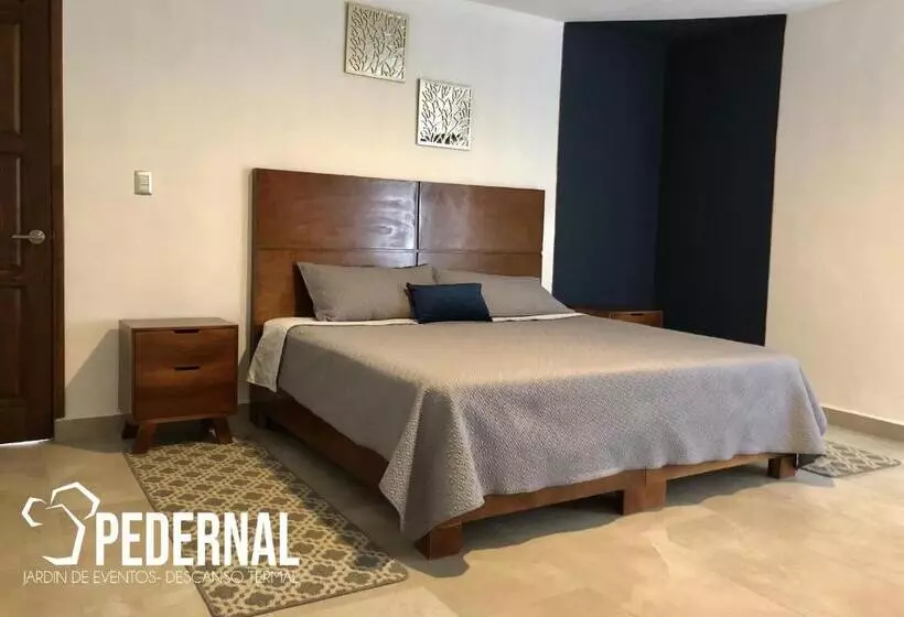 هتل Pedernal