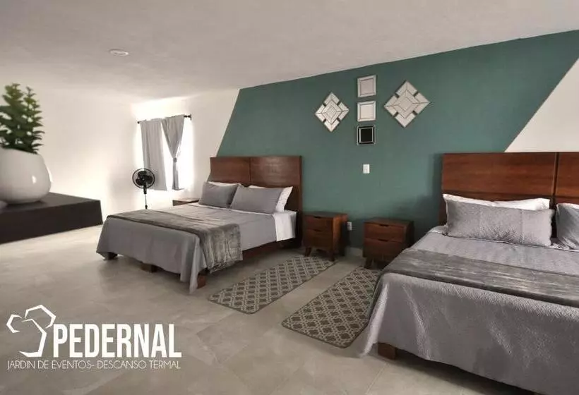 هتل Pedernal