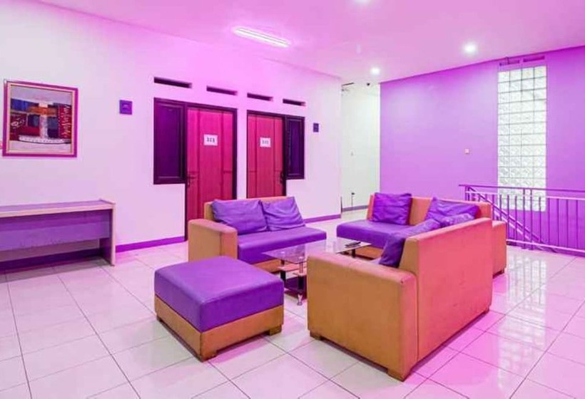 בית מלון כפרי Ungu Residence Syariah Bandung