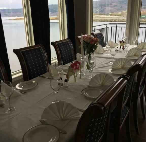 펜션 Hammerstuene Mat Og Gjestehus