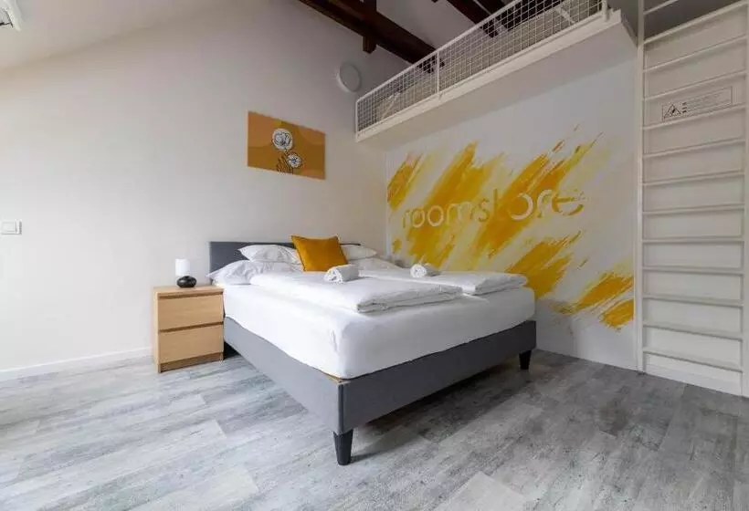 Roomstore Studio Apartments