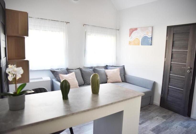 Roomstore Studio Apartments