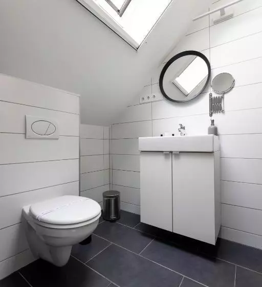 Roomstore Studio Apartments