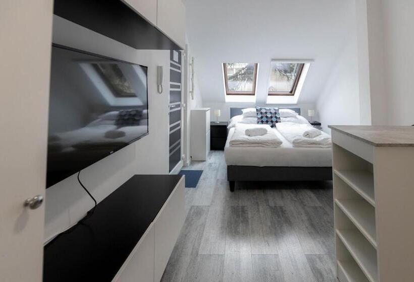 Roomstore Studio Apartments