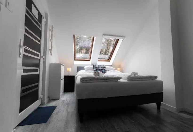 Roomstore Studio Apartments