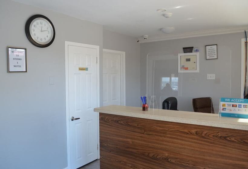Studio 1 Motel