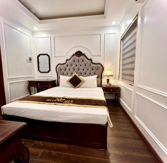 Hoàng Gia Hotel Nhân Hòa
