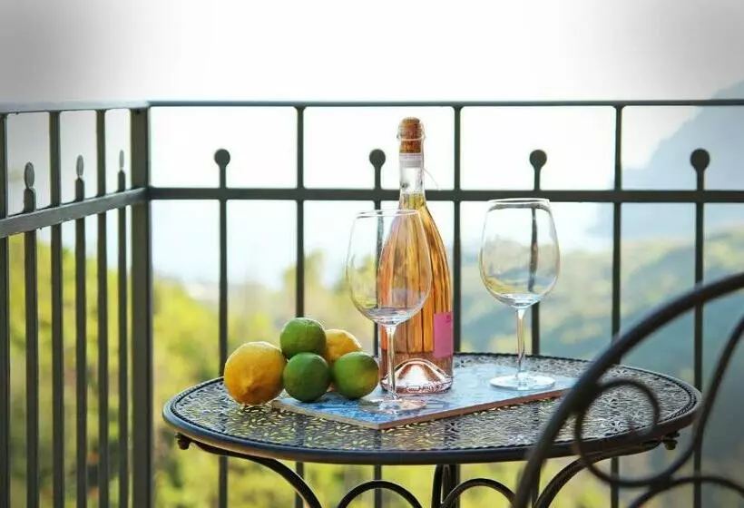 ホテル Agriturismo Missanega
