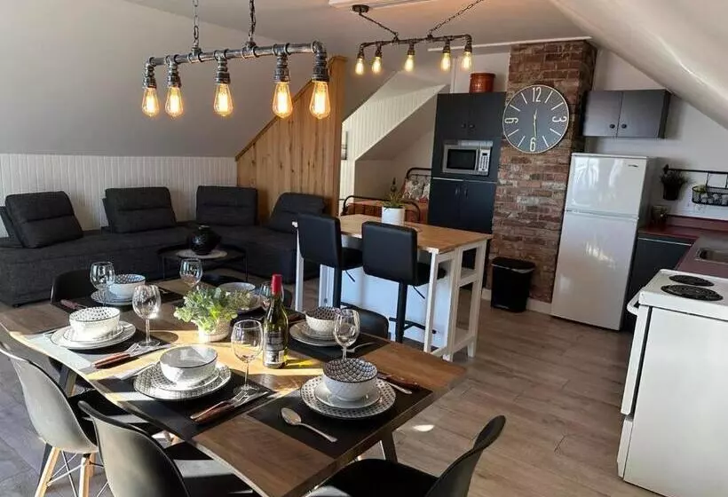 Hotelli Hôtel Le Rustique