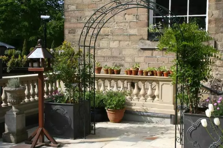 ホテル No 6 The Square Tearooms & Accommodation