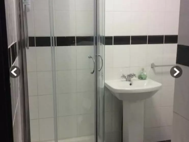 پانسیون Nights Inn