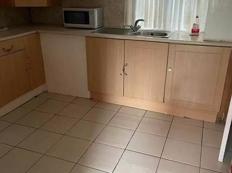 پانسیون Nights Inn