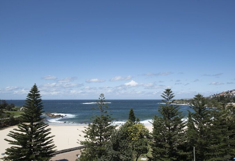 Coogee Sands Hotel & Apartments