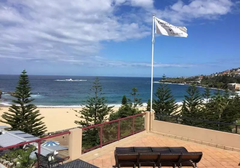 Coogee Sands Hotel & Apartments