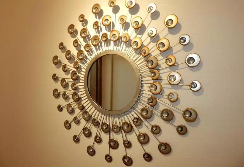 هتل Airport Fashion