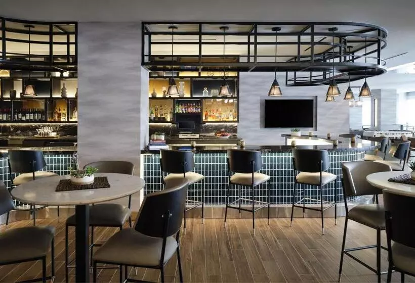 Hotel Austin Marriott South