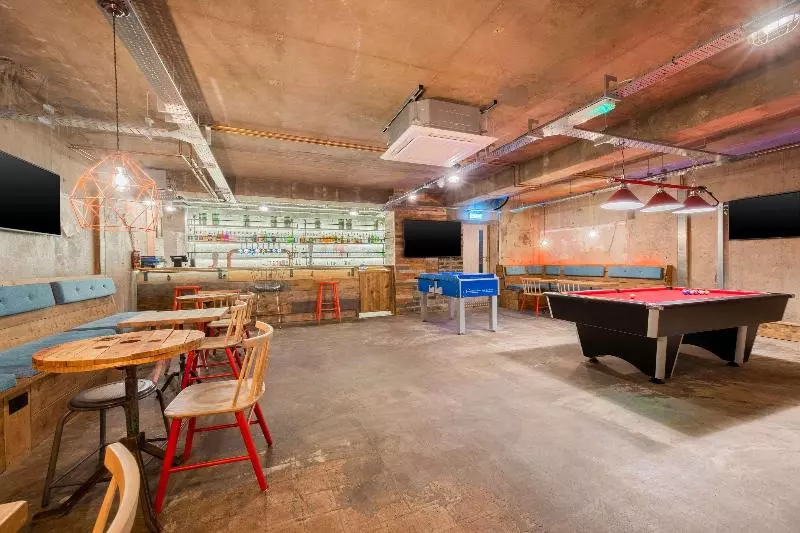 Cedar Court Hotel Huddersfield