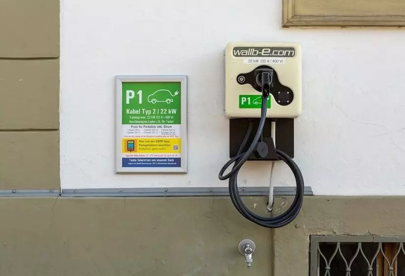 Отель Chalet Hostel @ Backpackers Villa Interlaken