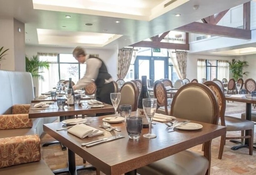 בית מלון כפרי Champneys Springs