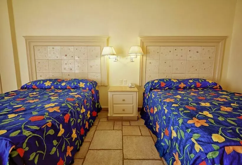 Отель Club Maeva Miramar Tampico