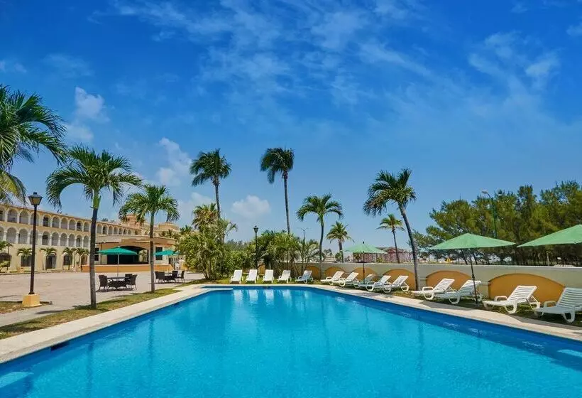 Отель Club Maeva Miramar Tampico