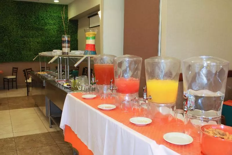 فندق Colonial Hermosillo